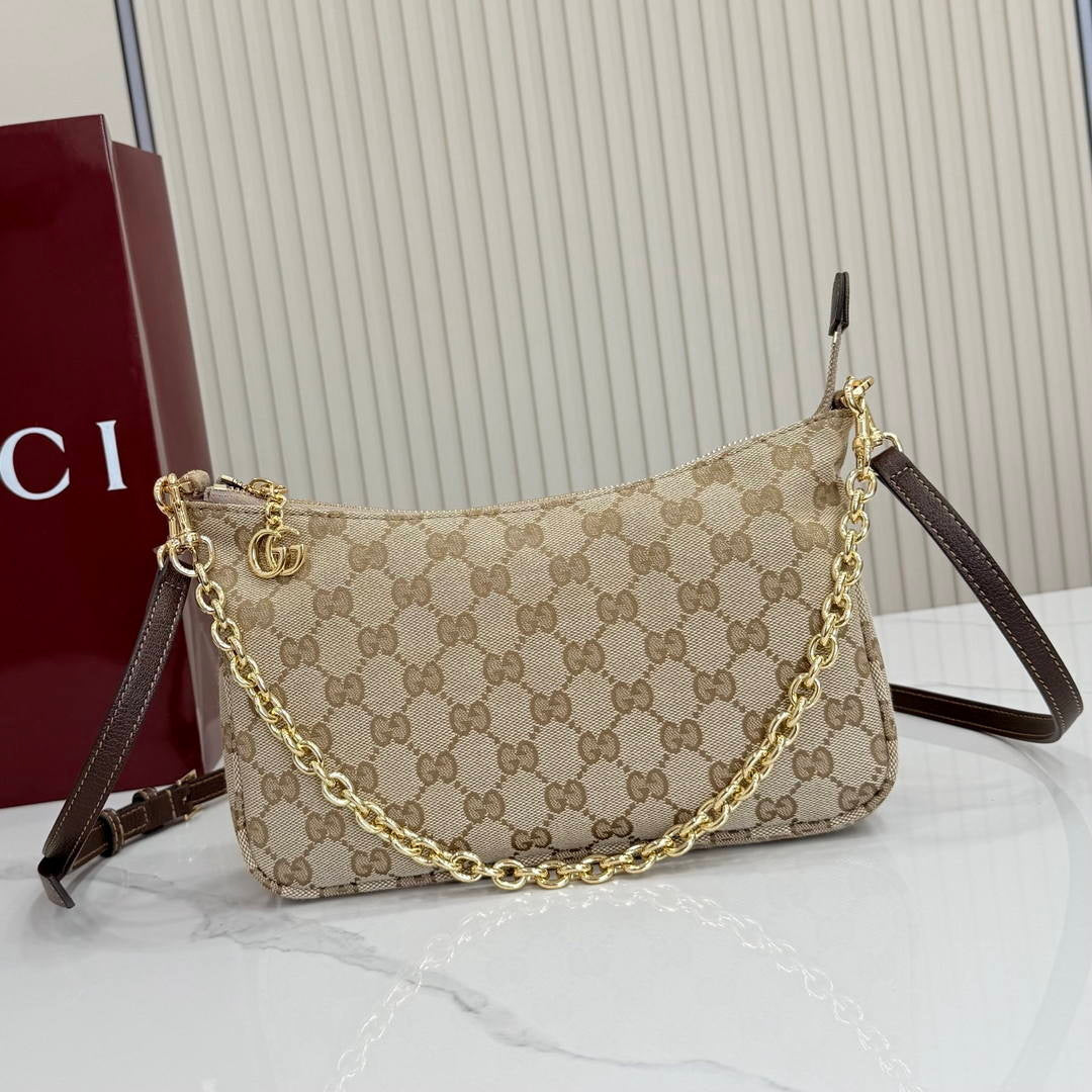 Gucci A0034B Lady Lunetta Chain small shoulder White