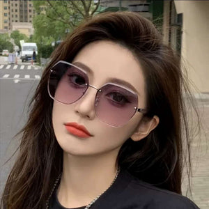Gucci G0638 Sunglasses Luxury Fashion Show Sunglasses G991463 - Color 1 - View 1
