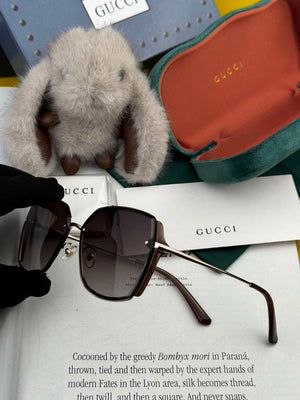 Gucci G7639 Sunglasses Luxury Fashion Show Sunglasses G991459 - Color 1 - View 4