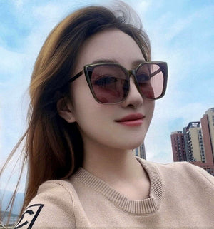 Gucci G82803 Sunglasses Luxury Fashion Show Sunglasses G991466 - Color 1 - View 1