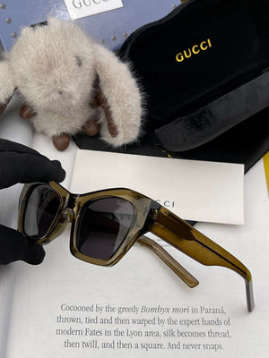 Gucci G952 Sunglasses Luxury Fashion Show Sunglasses G991465 - Color 1 - View 6