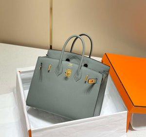 Hermes Birkin Designer Tote Bag Epsom Leather 28370 Almond Green - Gold / 25cm - View 13