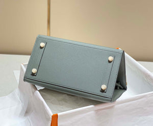 Hermes Birkin Designer Tote Bag Epsom Leather 28370 Almond Green - Gold / 25cm - View 14