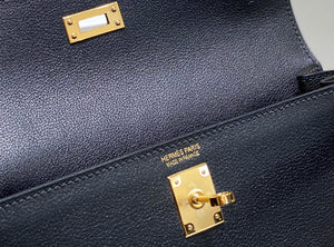 Hermes Evercolor Kelly Danse II 22cm Leather Crossbody Bag H20370 Black - Default Title - View 5