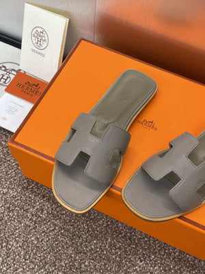 Hermes H021056Zv03340 Women Oran Sandal H33620 - 34 - View 4