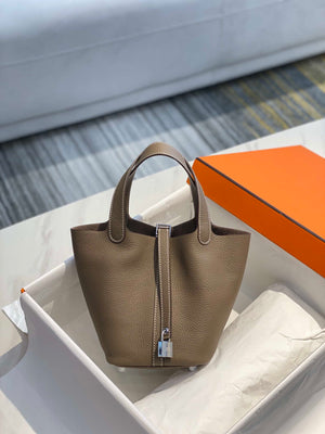 Hermes H056289 Picotin Lock 18 22 Bag H330006 - 18 cm - View 1