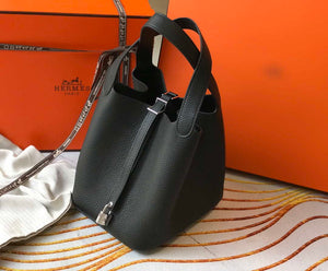 Hermes H056289 Picotin Lock 18 22 Bag H330009 - 18 cm - View 2