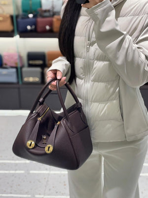 Hermes H073428 Lindy 26 Clemence TC Bag H232002 - Default Title - View 12
