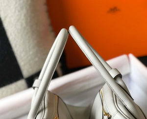 Hermes H073428 Lindy Bag 26 30 H231943 - 26 cm: 26 x 18 x 14 cm / Gold - View 6