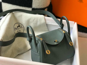 Hermes H079086CK18 Lindy Mini Bag 19cm Semi-manual H231905 - Default Title - View 3