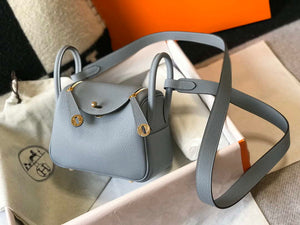 Hermes H079086CK18 Lindy Mini Bag 19cm Semi-manual H231909 - Default Title - View 1