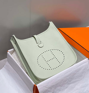 Hermes H083435 Evelyne III 29 Shoulder Bag Silver Hardware Light Green - Default Title - View 1