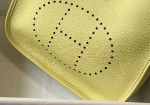 Hermes H083435 Evelyne III 29 Shoulder Bag Silver Hardware Lemon Yellow - Default Title - View 3