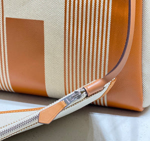 Hermes H084076CKAD Herbag Zip 31 Bag in Brown Hunter Leather and Canvas H60051 - Default Title - View 4
