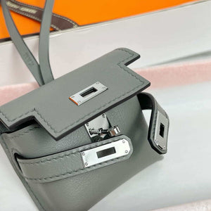 Hermes H084665CK0U Kellyfestival charm Kelly bag charm in Swift calfskin H88901 - Gold - View 5