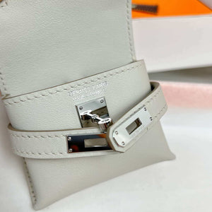 Hermes H084665CK0U Kellyfestival charm Kelly bag charm in Swift calfskin H88903 - Gold - View 6