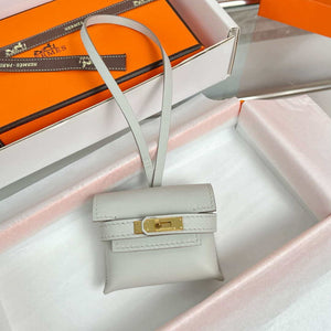 Hermes H084665CK0U Kellyfestival charm Kelly bag charm in Swift calfskin H88903 - Gold - View 12