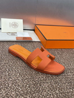 Hermes H202272ZvX3360 Women Lizard-patterned calfskin Oran Sandal H33655 - Euro 34=US 3 - View 6