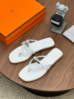 Hermes H261038ZvL1390 Miss sandal White - Euro 34=US 3 - View 4