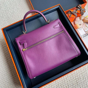 Hermes Kelly Swift Kelly Lakis 28 32 cm H230320 - Gold / None / 28 CM - View 2