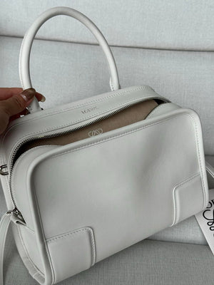 Loewe A039AS0X01 Small Amazona 180 bag in soft calfskin White - Default Title - View 6