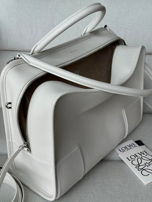 Loewe A039ASRX03 Large Amazona 180 bag in soft calfskin White - Default Title - View 5