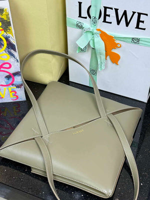 Loewe Medium Puzzle Fold tote in shiny calfskin A657G50X01 Green - Default Title - View 8