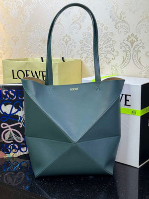 Loewe Medium Puzzle Fold tote in shiny calfskin A657G50X01 Vetiver Green - Default Title - View 1