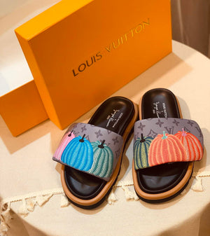Louis Vuitton 1ABD91 LV x YK Pool Pillow Flat Comfort Mule L68353 - 35 - View 1