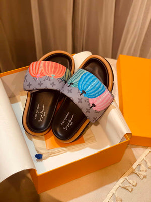 Louis Vuitton 1ABD91 LV x YK Pool Pillow Flat Comfort Mule L68353 - 35 - View 2