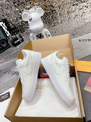 Louis Vuitton 1AC58D LV X Nike Air Force 1 Low By Virgil Abloh M601038 - Fmale-35 - View 4