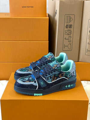 Louis Vuitton 1AC5AL Men Women's LV Trainer Sneaker L62389 - Fmale-Euro 35=US 4 - View 2