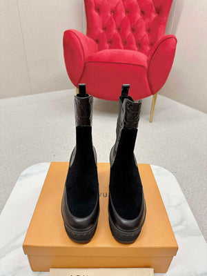 Louis Vuitton 1AC7W0 Women's Laureate Platform Chelsea Boot L62360 - US 4=Euro 35 - View 2
