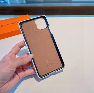 Louis Vuitton Apple Iphone Leather Premium Deluxe Phone Case L20146 - iPhone15pro max £¨6.7£© - View 4