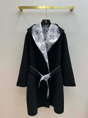 Louis Vuitton LV 1A9LDF Women's Reversible Mahina Monogram Wrap Coat L55745 - S - View 1