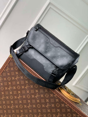 Louis Vuitton LV M12517 Messenger Voyager PM Monogram Eclipse - Default Title - View 1