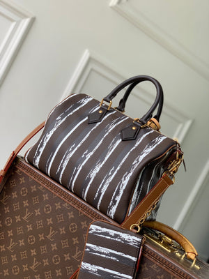 Louis Vuitton LV M13904 Speedy P9 Bandoulière 30 Bag White stripes - Default Title - View 3