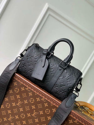 Louis Vuitton LV M20900 Keepall Bandouliere 25 Taurillon Monogram Black - Default Title - View 1