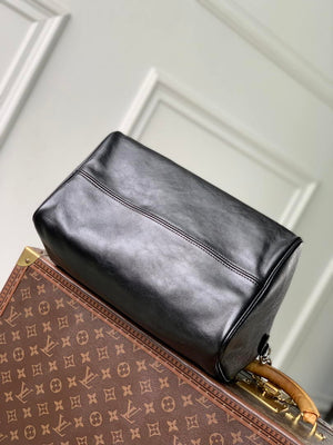 Louis Vuitton LV M21108 Speedy P9 Bandoulière 30 Bag Monogram Leather Black - Default Title - View 4
