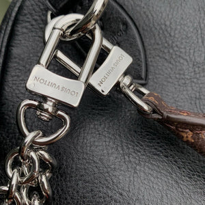 Louis Vuitton LV M21108 Speedy P9 Bandoulière 30 Bag Monogram Leather Black - Default Title - View 6