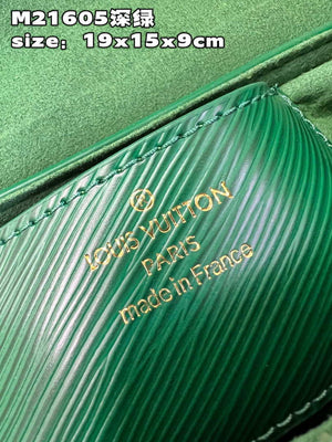 Louis Vuitton LV M21649 Twist PM Bag Epi Green - Default Title - View 9