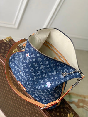 Louis Vuitton LV M27555 Vagabond Hobo Bag Blue - Default Title - View 9