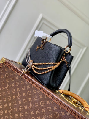 Louis Vuitton LV M28203 Capucines BB Bag Black - Default Title - View 2