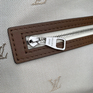 Louis Vuitton LV M28392 Vagabond Hobo Bag Caramel - Default Title - View 9