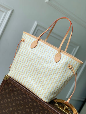 Louis Vuitton LV M28457 Neverfull MM Bag Banana - Default Title - View 4