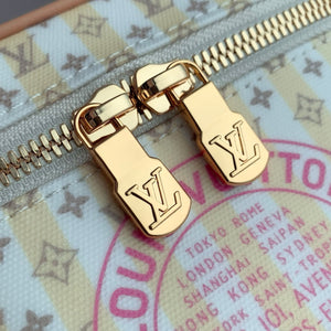 Louis Vuitton LV M28702 Nice Mini Vanity Case - Default Title - View 5