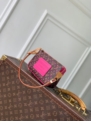 Louis Vuitton LV M29001 Pochette Accessoires Bag - Default Title - View 2