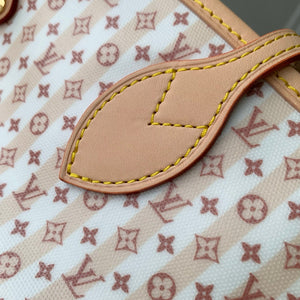 Louis Vuitton LV M29483 Neverfull MM Bag Nude Rose - Default Title - View 7