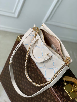 Louis Vuitton LV M29487 Onthego East West Bag Light Bliss Couture - Default Title - View 10