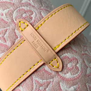 Louis Vuitton LV M2A382 Pochette Mia Bag - Default Title - View 7